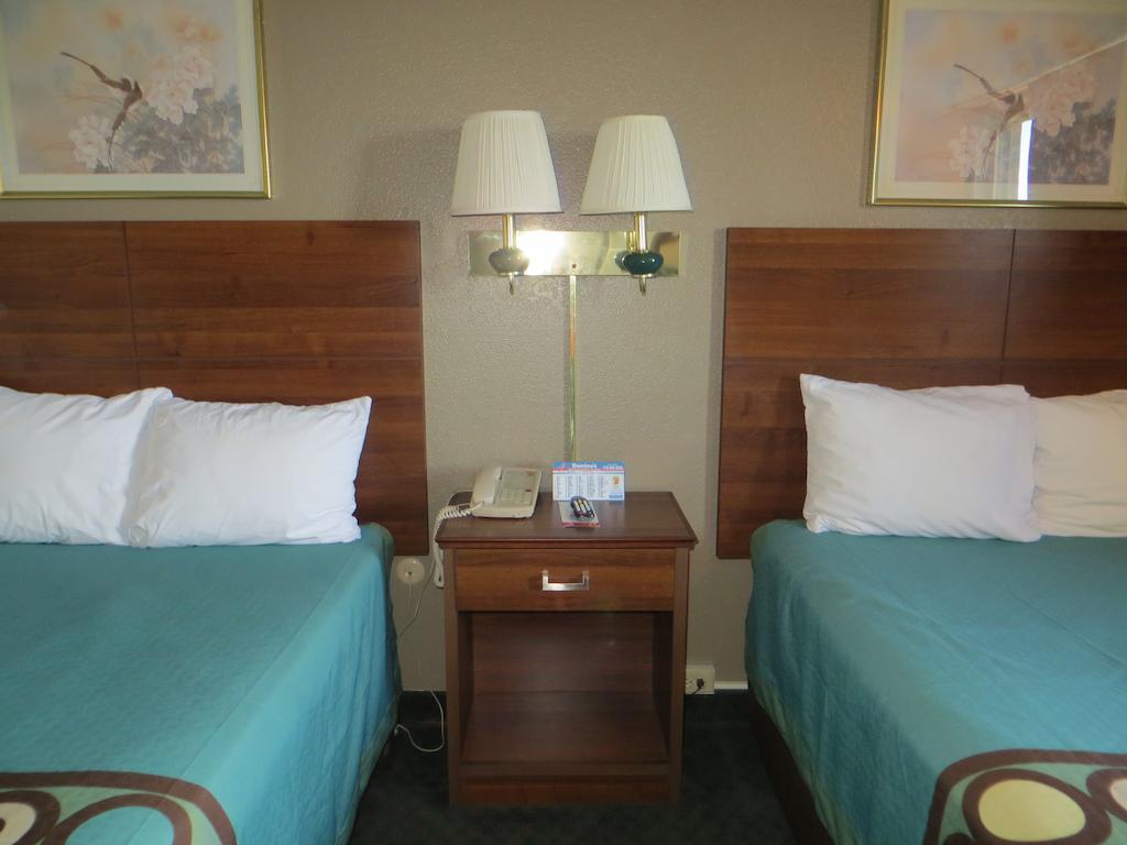 Hotel Super 8 By Wyndham