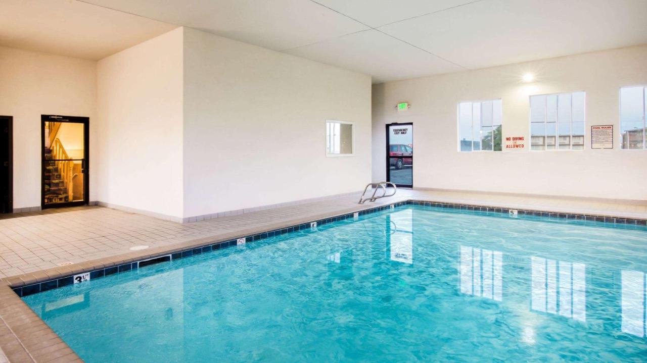 Hotel Super 8 By Wyndham