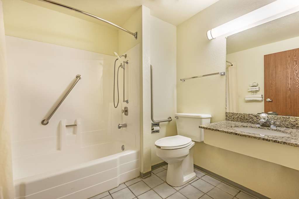Super 8 By Wyndham 2* Pueblo